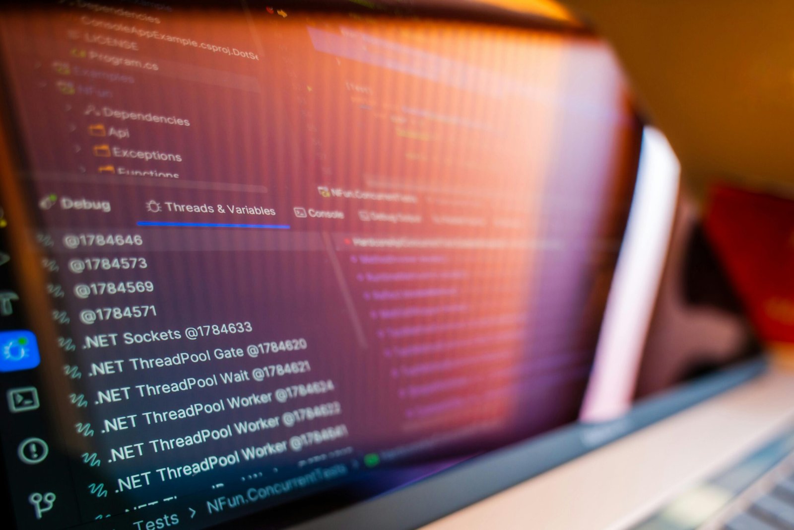 How to Debug Code Effectively: Tools and Strategies for Developers