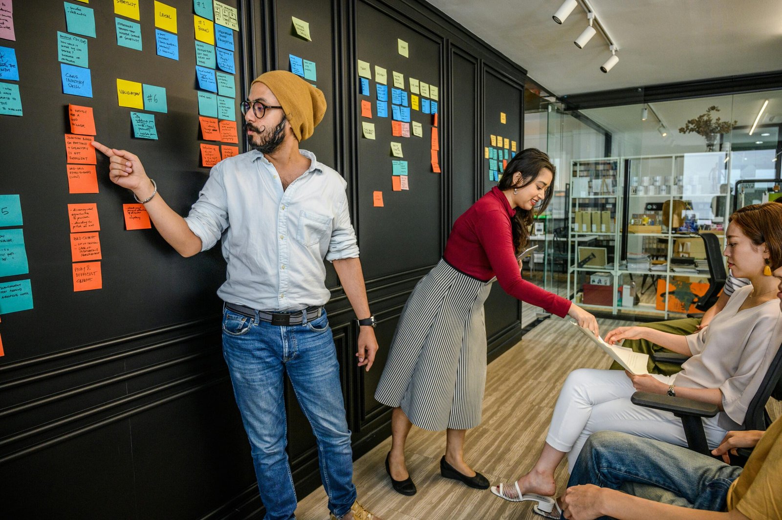 Agile vs Scrum vs Kanban: Which Development Framework Is Right?