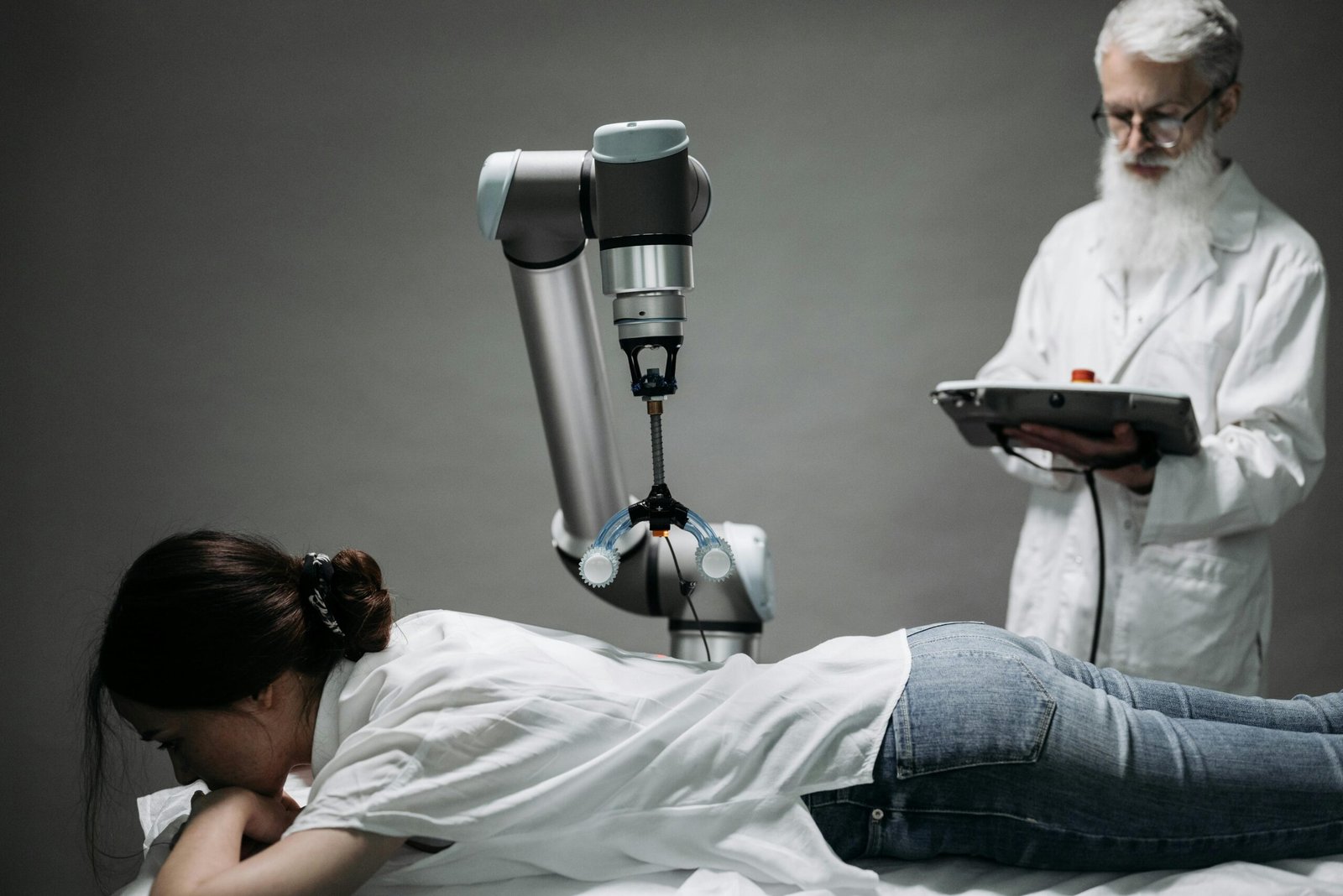 AI in Healthcare: Real-World Applications and Future Possibilities
